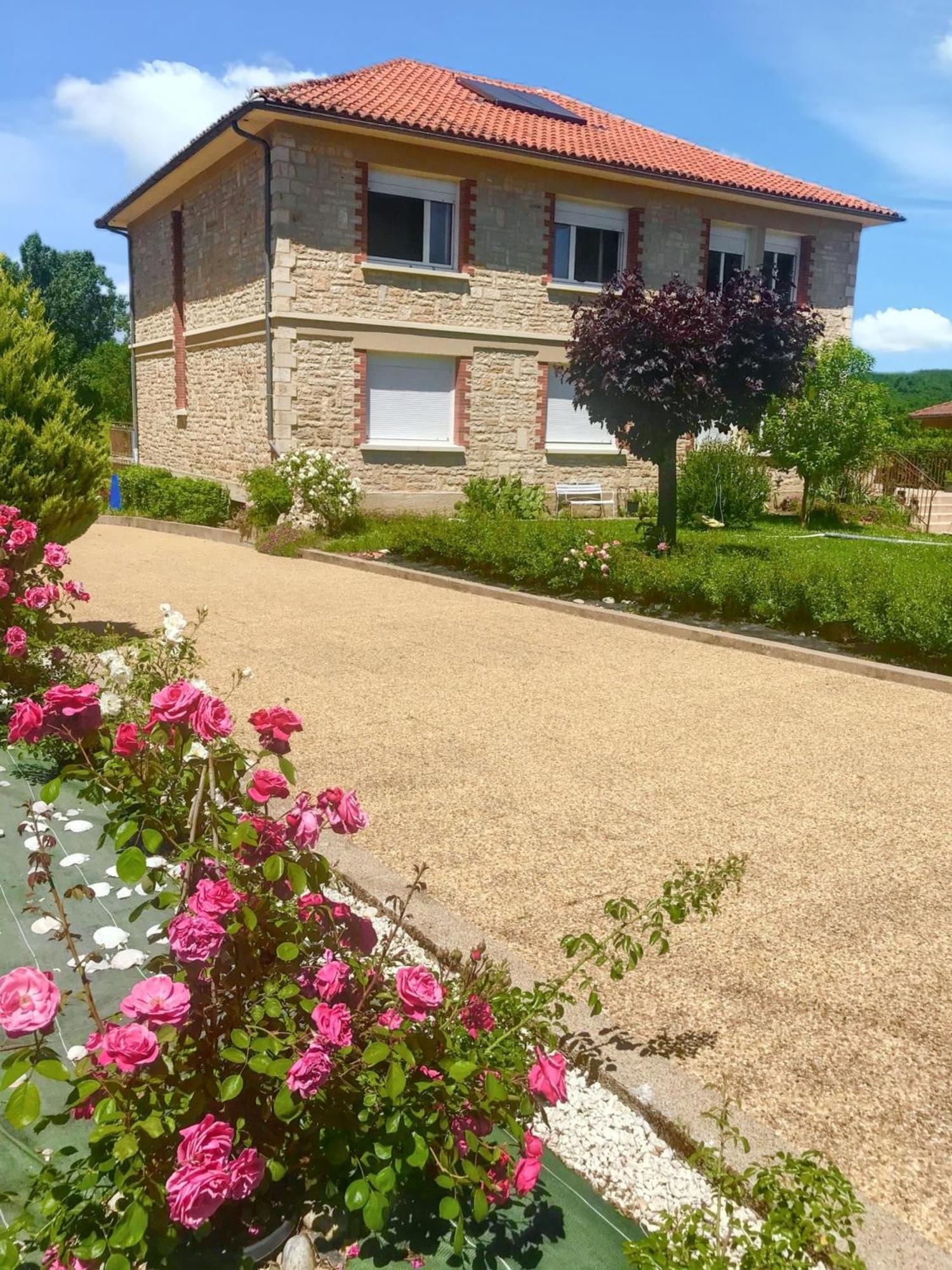 Appartement Charmant A Toulonjac Avec Jardin Et Terrasse 110 M² Exterior photo